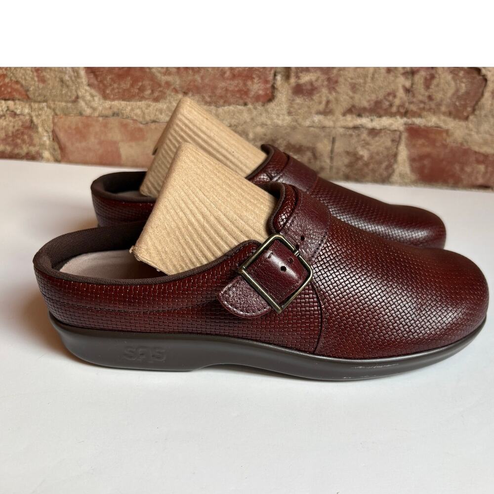 SAS Clog Comfort Slip On Woven Brown Women's Size 8N Narrow